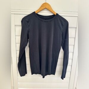 Lululemon Long Sleeve top